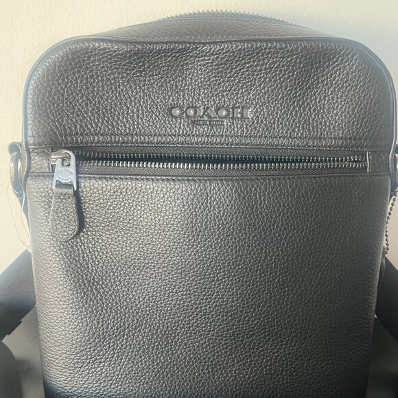 Coach - Picture 6 of 6